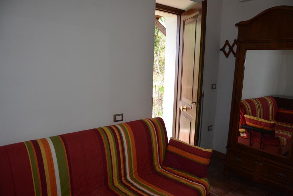B&B La Casa Rossa Паола Стая снимка