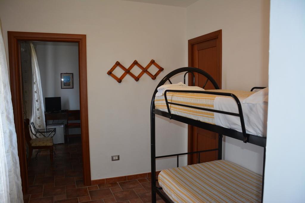 B&B La Casa Rossa Паола Стая снимка